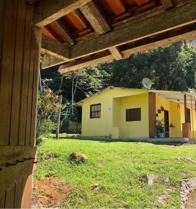Casa Amarela Prumirim อูบาตูบา ภายนอก รูปภาพ
