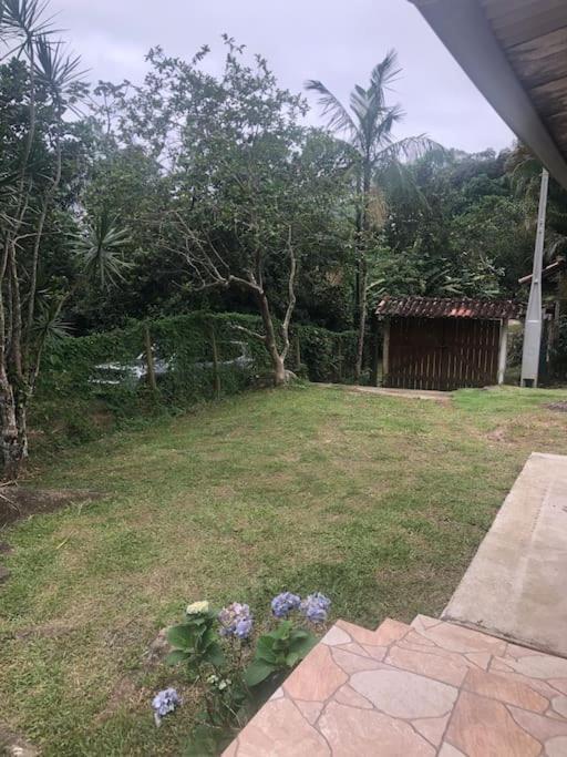 Casa Amarela Prumirim อูบาตูบา ภายนอก รูปภาพ